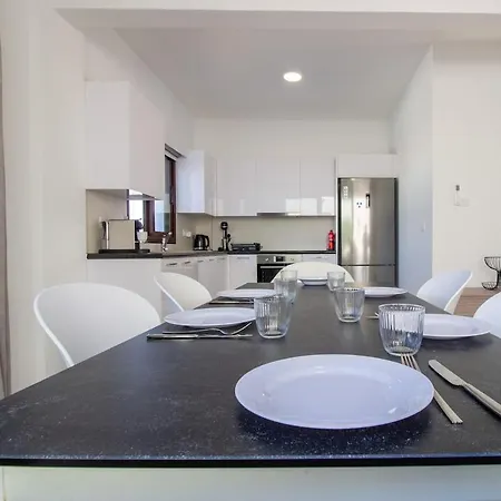וילה 3br Pool House - Walk To Konnos Bay